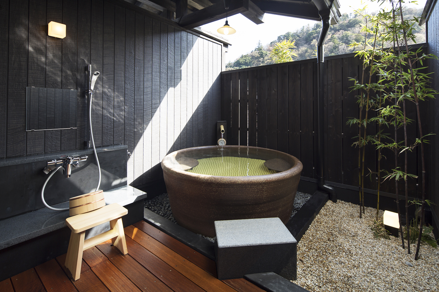 Hakone Yuryo by null