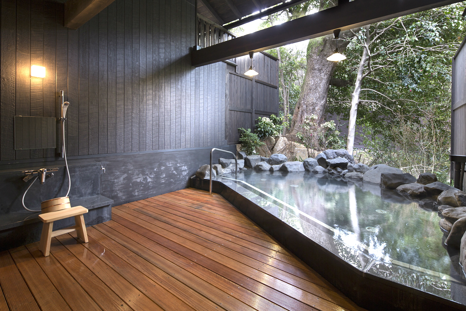 Hakone Yuryo by null