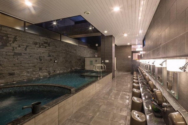 湊湯（東京駅から徒歩20分）