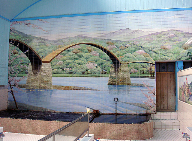 六龍鉱泉（上野駅から徒歩10分）