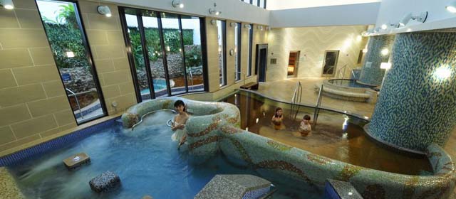 横浜天然温泉 SPA EAS（スパ イアス）(横浜市)