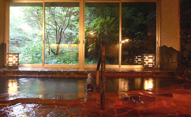 角間温泉 岩屋館(長野県上田市)