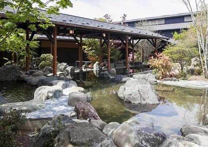全国総合2位：熊谷天然温泉 花湯スパリゾート（埼玉県）