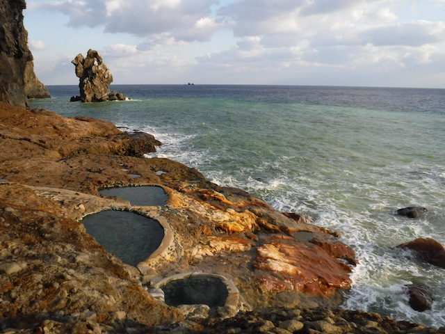 薩摩硫黄島 東温泉（鹿児島県三島村）