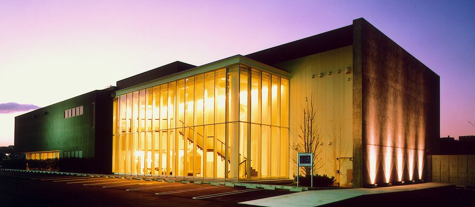 ジェームス山天然温泉 月の湯舟（つきのゆふね）