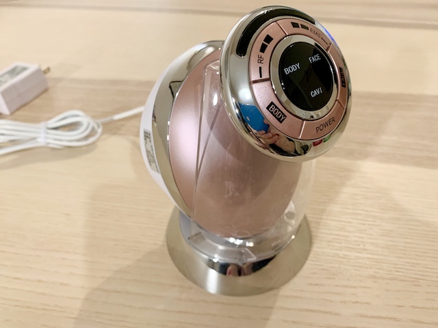 ②美容機器を使ってリフトアップ！