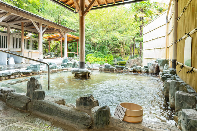 日本三名泉を楽しめる温泉地と名称の由来