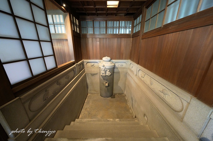 又新殿にある皇室専用御湯殿