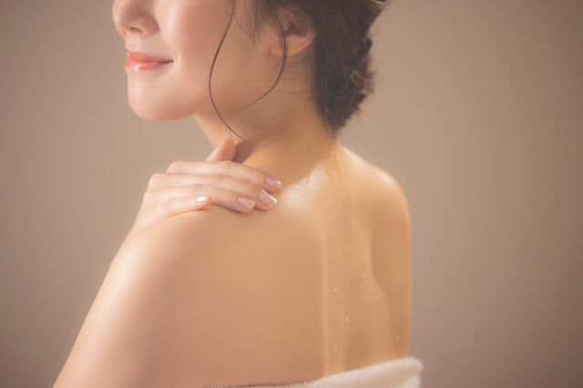 美肌効果のある四大美人泉質とは？実際の温泉も紹介！