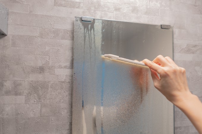 お風呂の鏡の水垢の予防方法