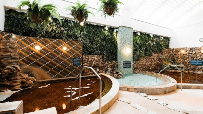 横浜天然温泉SPA EAS（スパ イアス）