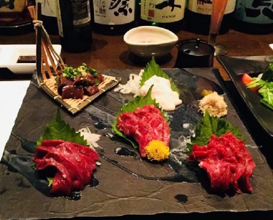 グルメスポットその12:本格馬肉料理 ゆい