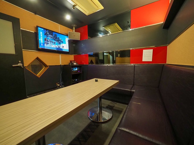 なにわ健康ランド 湯～トピア／カラオケルーム／大阪