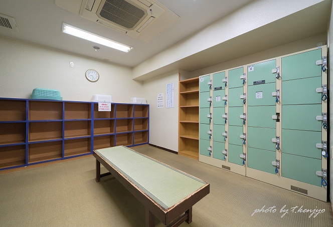 男性用脱衣室
