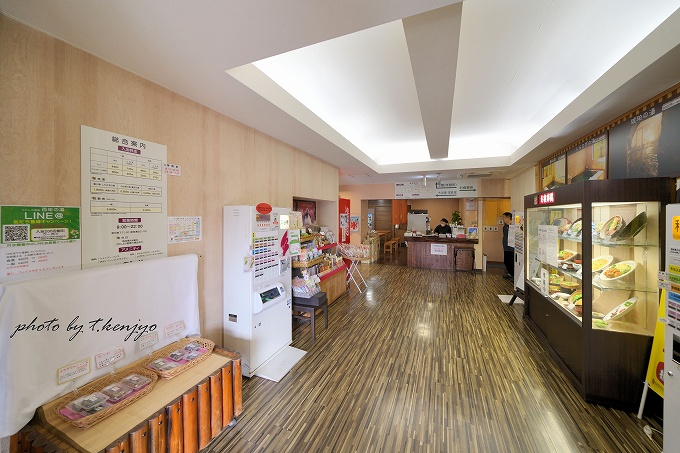 エントランスホール