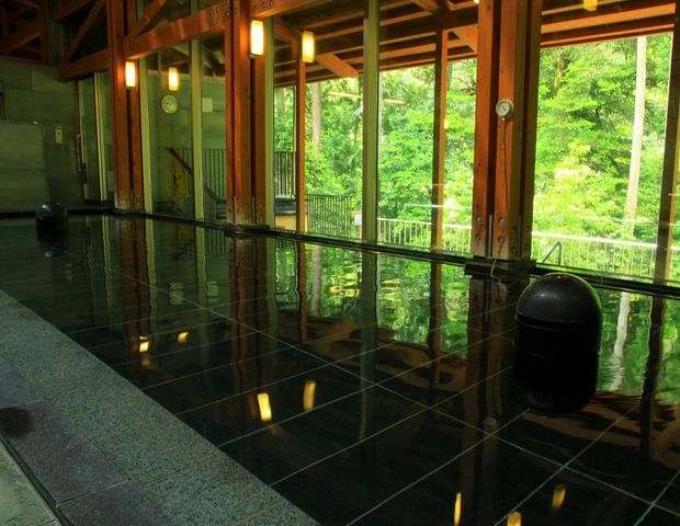 秋川渓谷 瀬音の湯(あきる野市)