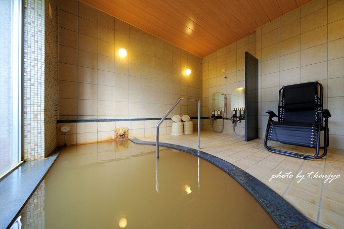 浴室はバリアフリー設計である点にも注目