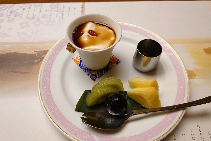 夕食のデザート