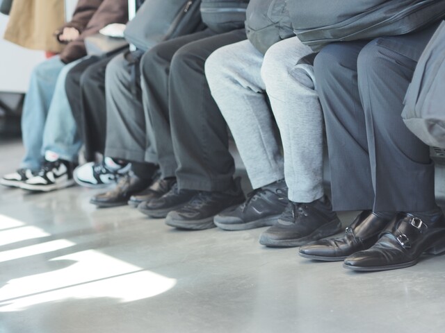 足が臭いやすくなる人の特徴4つ