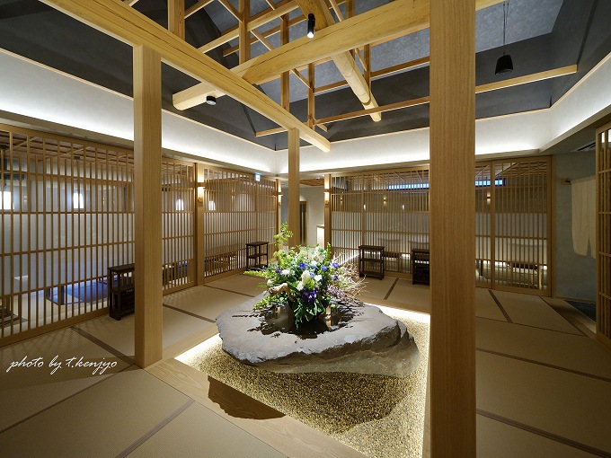 橋津屋の個室ダイニング「すいれん」