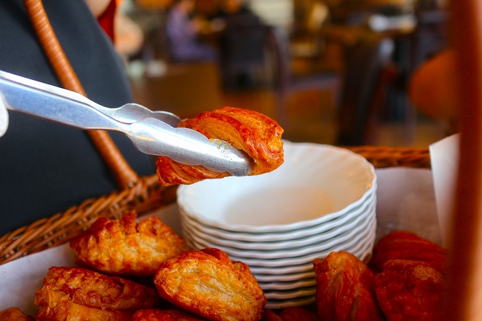 焼き立てアップルパイ