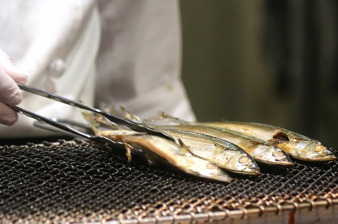 ライブキッチンの秋刀魚