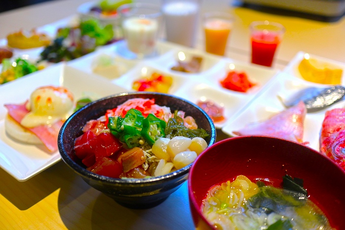 大江戸三ツ星バイキングの朝食