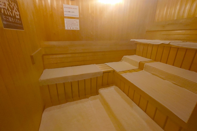 花山温泉のサウナ