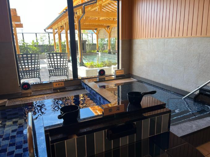 超冷水(7℃前後)の「極冷水風呂」