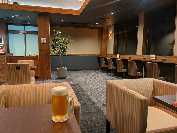 ワンドリンクサービスで生ビール