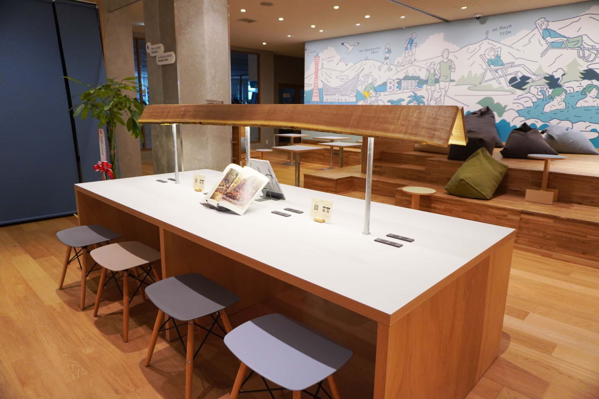 PC作業も可能なデスク