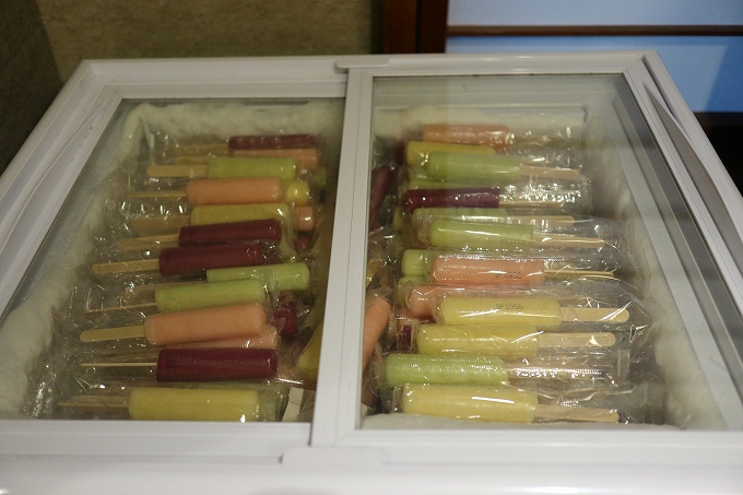 無料のアイスキャンディー