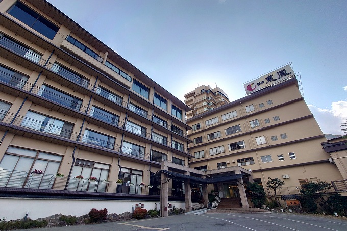 御宿東鳳の外観