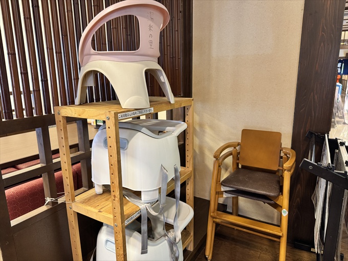 ヘルシー系からガッツリ系まで、メニュー充実の食事処