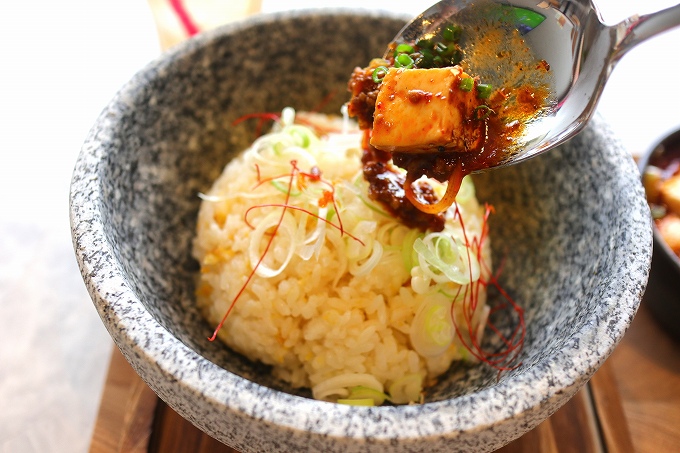 石焼き麻婆炒飯のセルフロウリュ