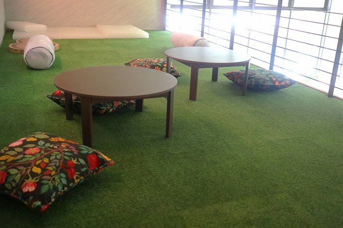 休憩エリアの2階