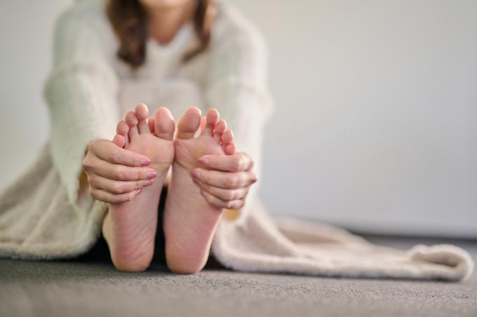 足の冷え性の主な原因とは？