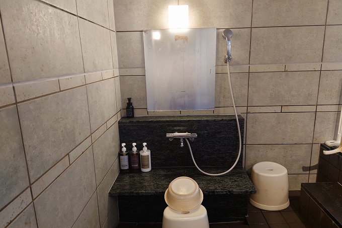 貸切風呂の洗い場