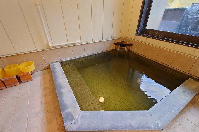 川渡温泉 神の湯ヒュッゲKAWATABIの女湯