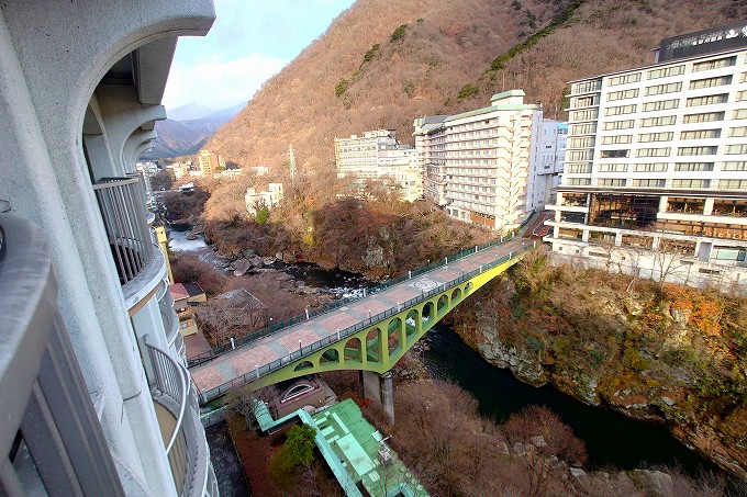 鬼怒川観光ホテルの最上階テラスからの眺め