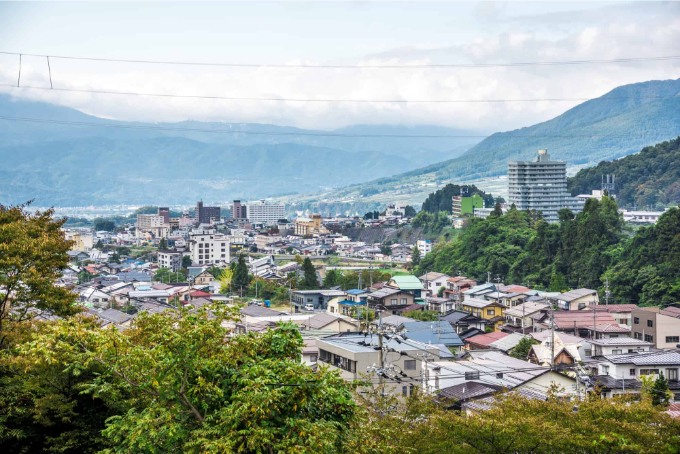 湯田中温泉｜スノーモンキーパークの玄関口