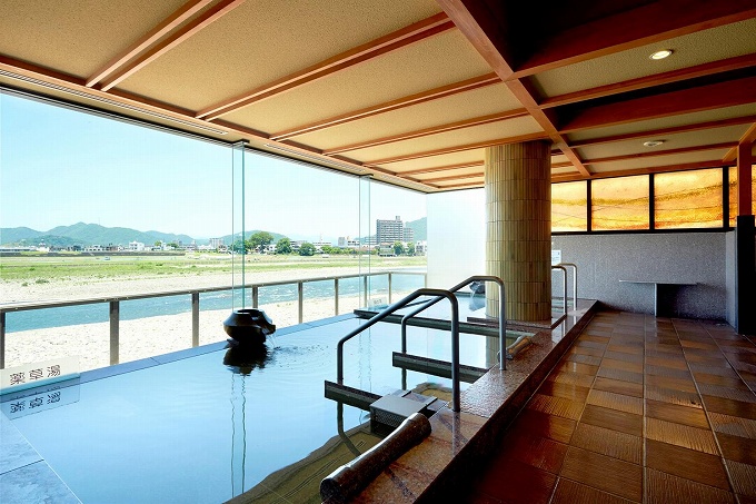 「川の瀬」の内湯