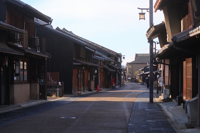 川原町の町並み