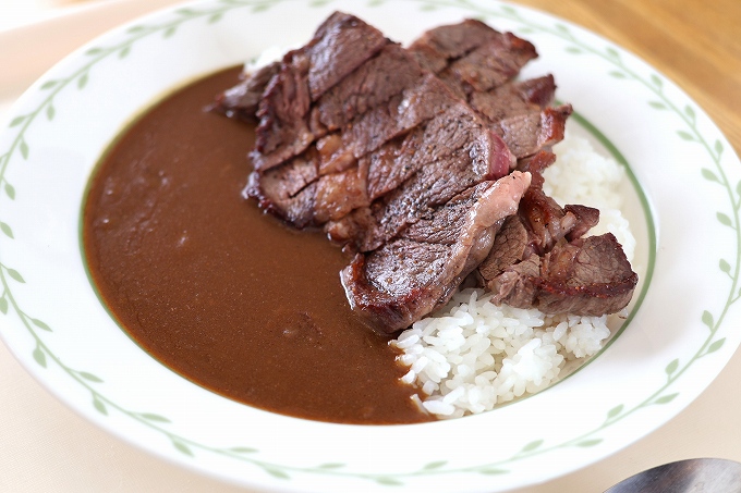 ステーキカレー