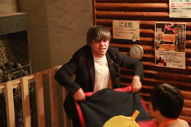 上品だが得体のしれない雰囲気×爽やかで確かな風。一人芝居のような熱波空間を作り出したサウナの三狼