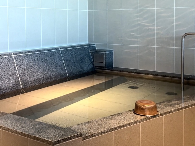 高輪SAUNAS 女性浴槽・温浴