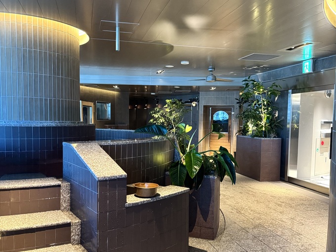 高輪SAUNAS 男性浴槽別角度