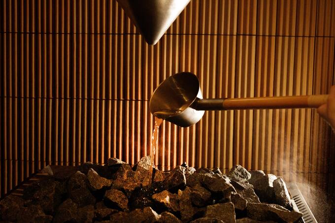 サウナ ロウリュの様子