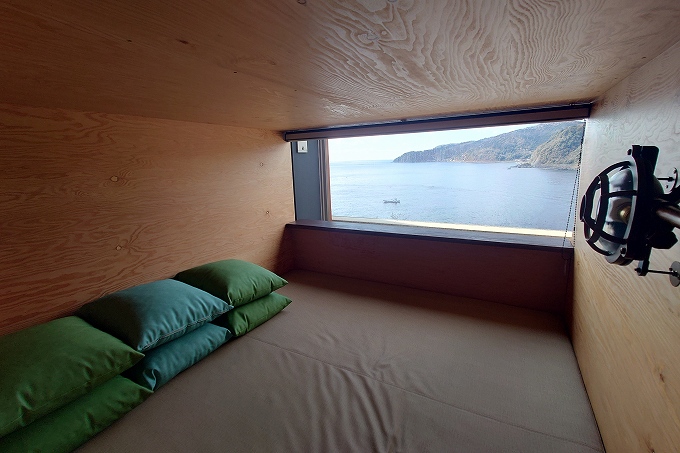 休憩エリアから見る海