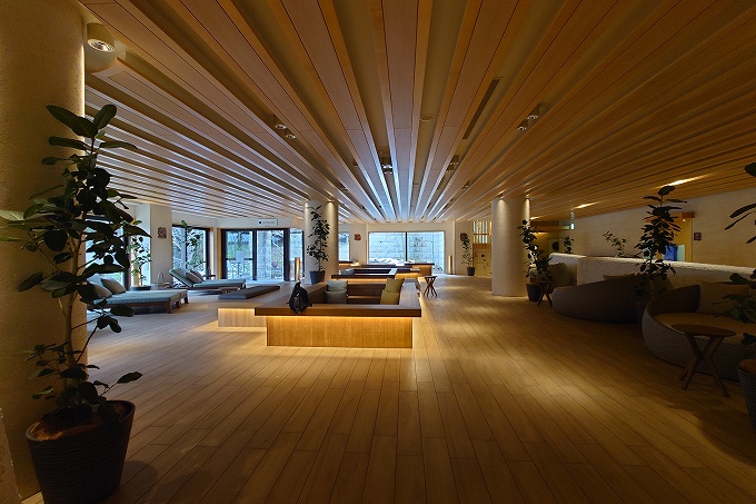 タラソラウンジ